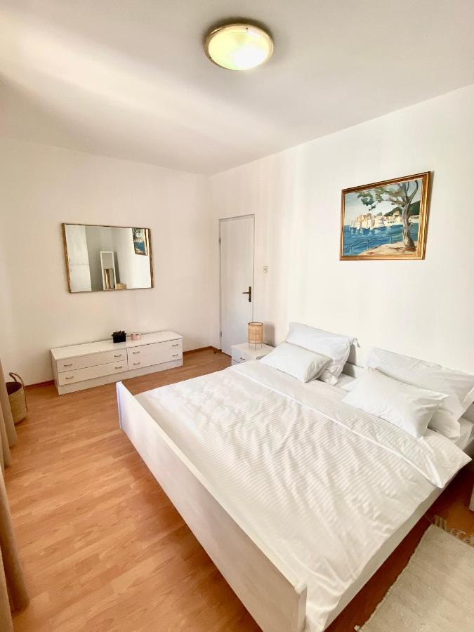 Apartman Tino Apartman *